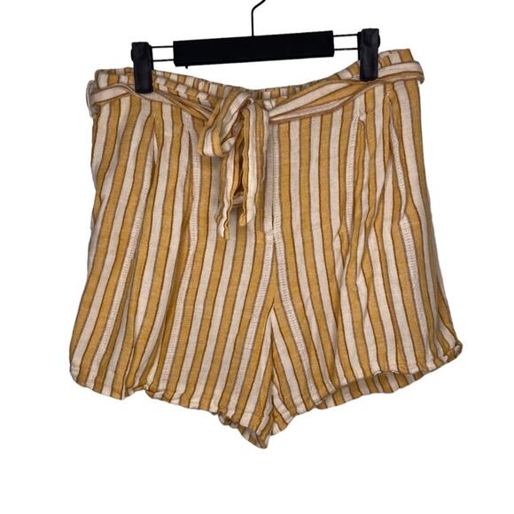 Drew Womens Shorts Size L Yellow White Striped Belted High Waisted Unlined - Picture 1 of 16